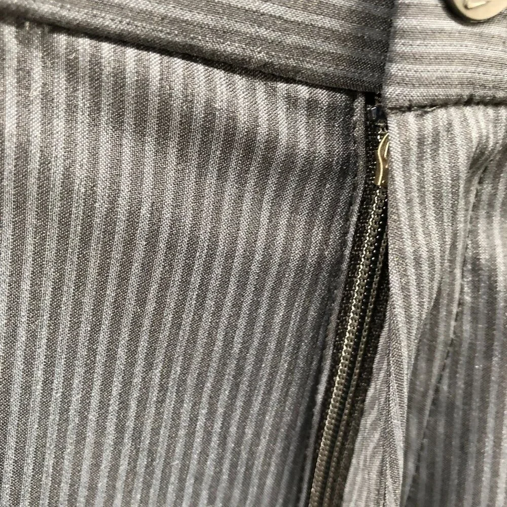Nike Golf Pants‎ Mens 34x32 Flat Front Black Gray Pinstriped Performance